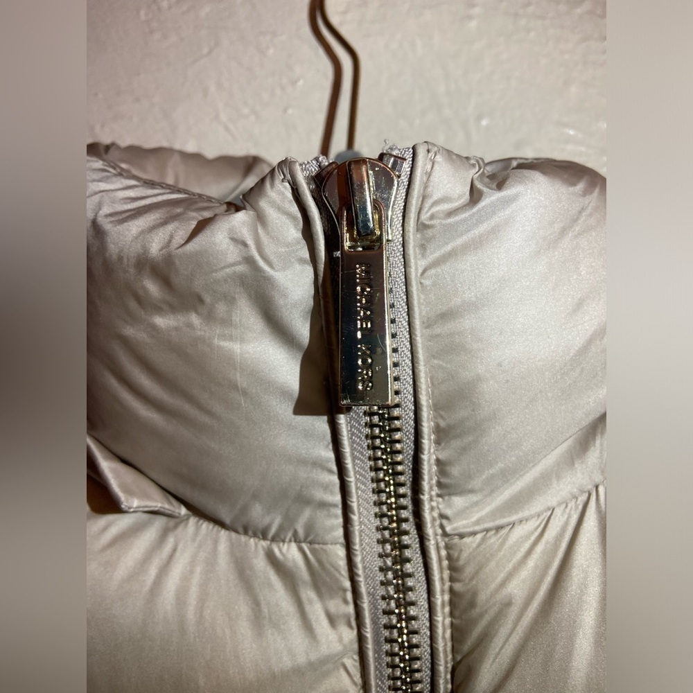 Michael Kors jacket - Picture 6 of 10